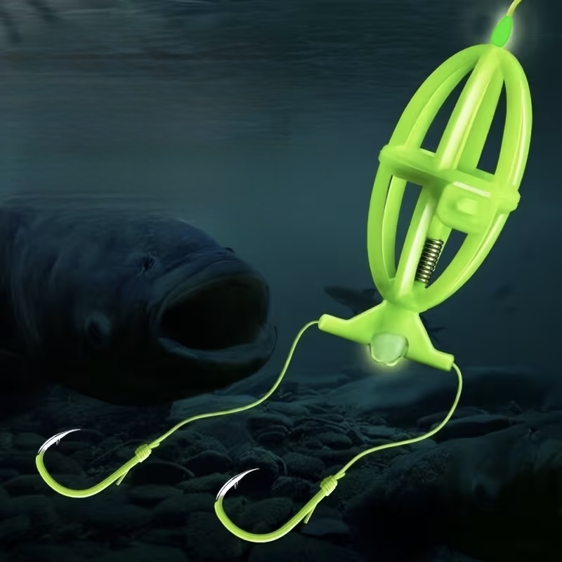 4x Fishing Bait Cage Feeders with Dual Hooks