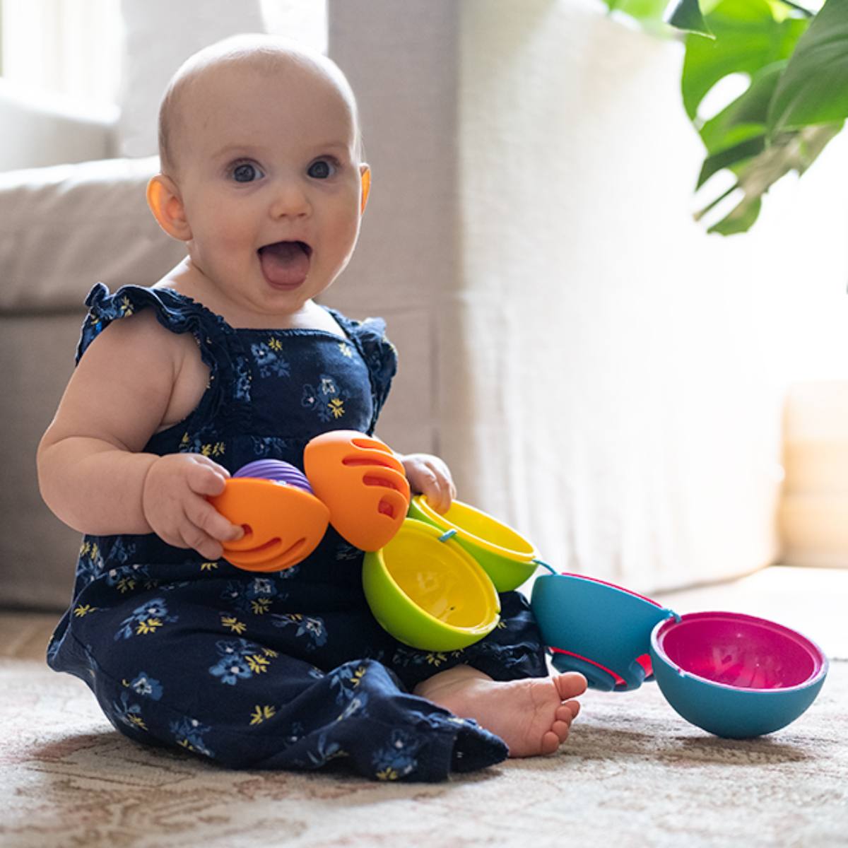 Oombee Ball Textured Toy