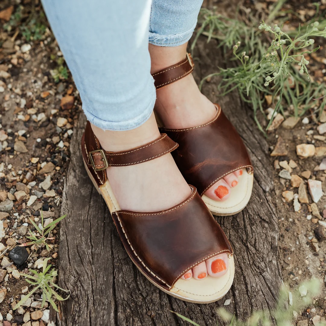 Ladies Brown Leather Vamp Strap Sandals