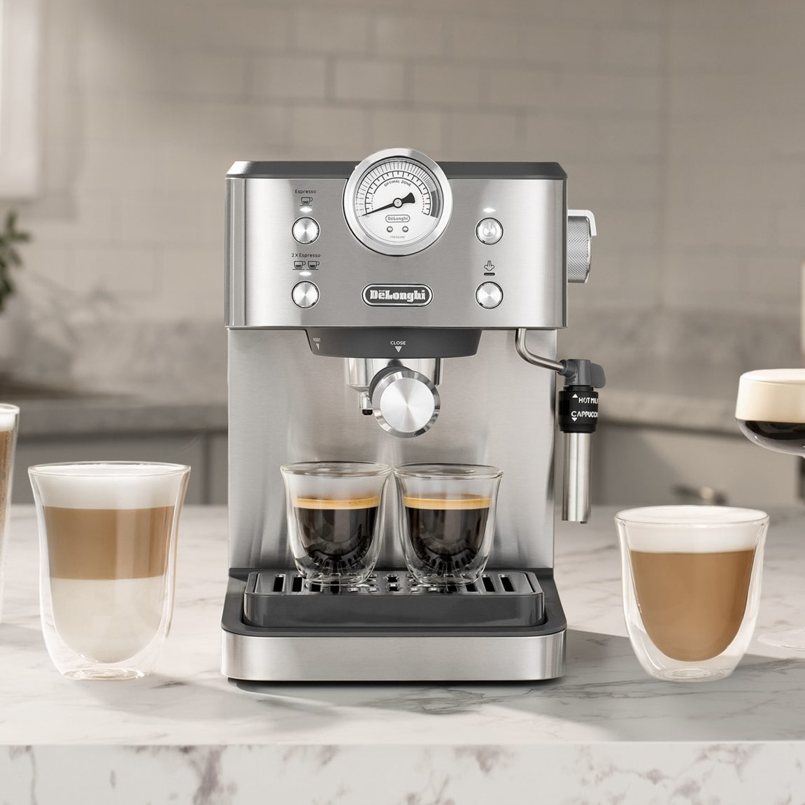 Linea Classic Espresso Machine (Model: EM450M)