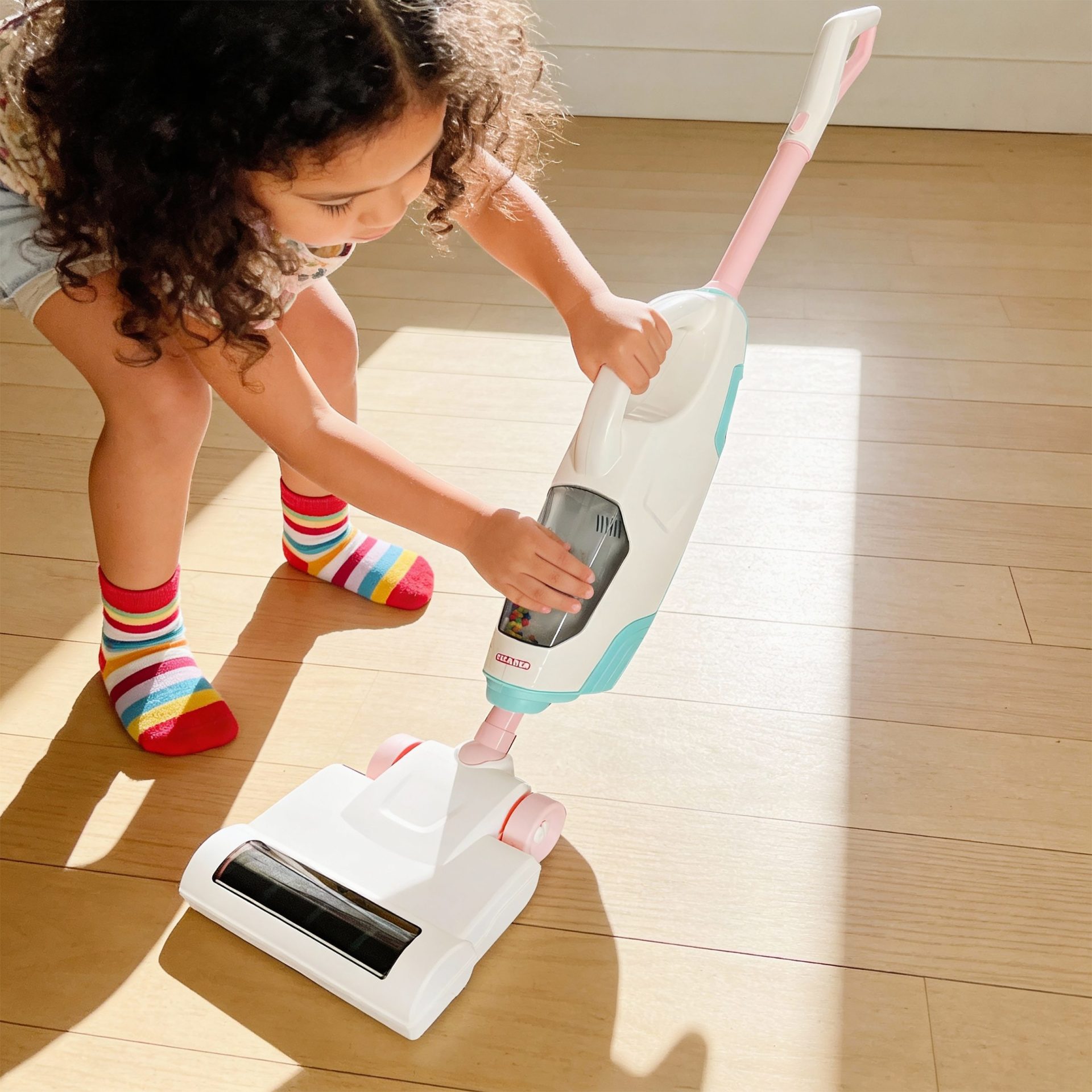 Vacuum Cleaner with Sound