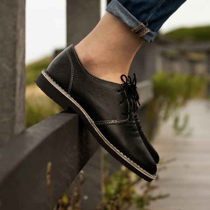 Ladies Genuine Leather Vellies