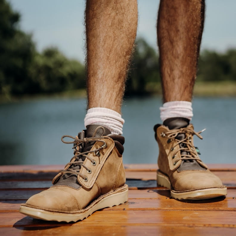 登坂 R500 off on Unisex Leather Sabie Boots | OneDayOnly