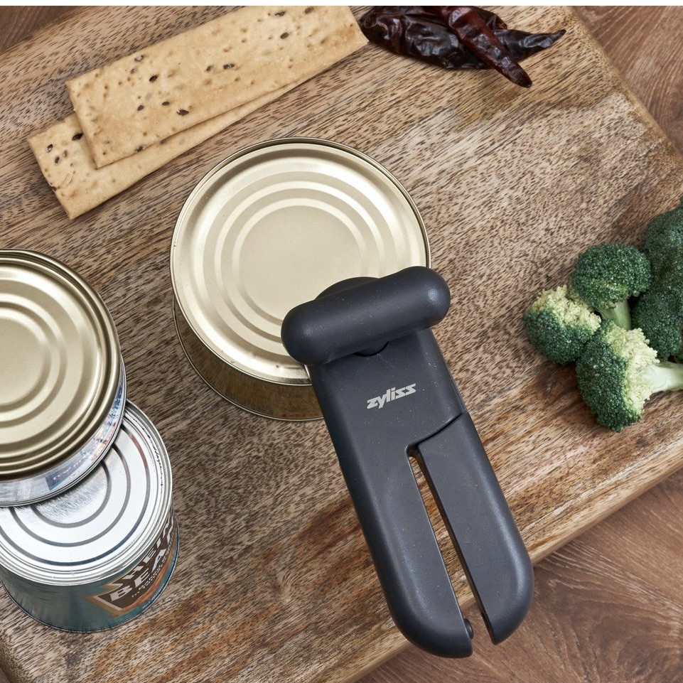 Magician Magnetic Can Opener