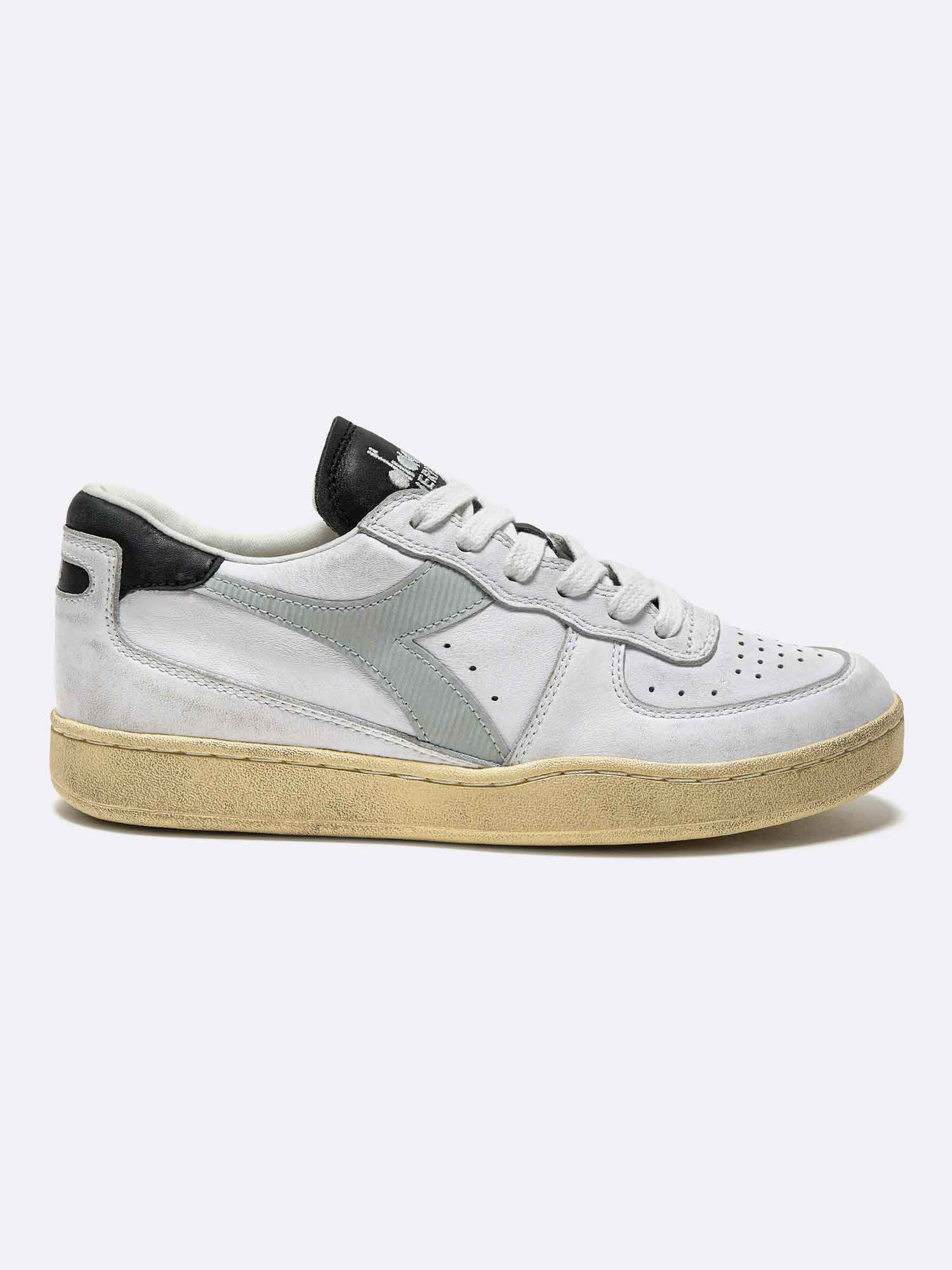 White/Glacier Gray