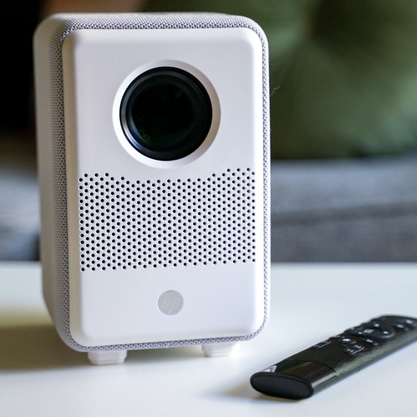 Full-HD Portable Citizen Cinema 200 Projector (Model: HPCC200)