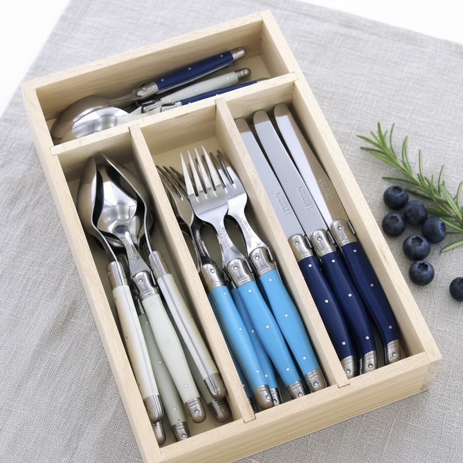 24-Piece Cutlery Set in Wooden Box