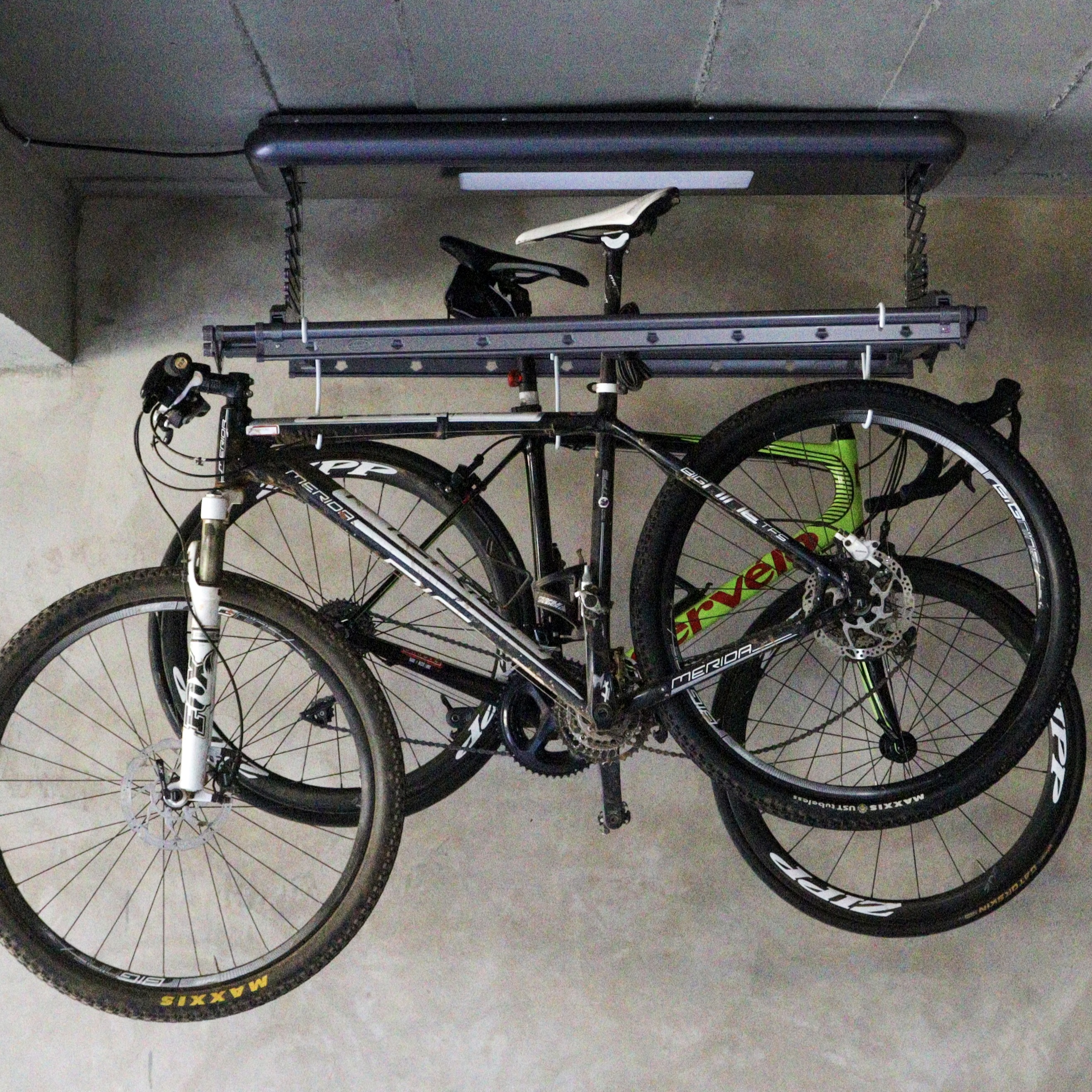 Retractable Ceiling Mounted Storage Lift