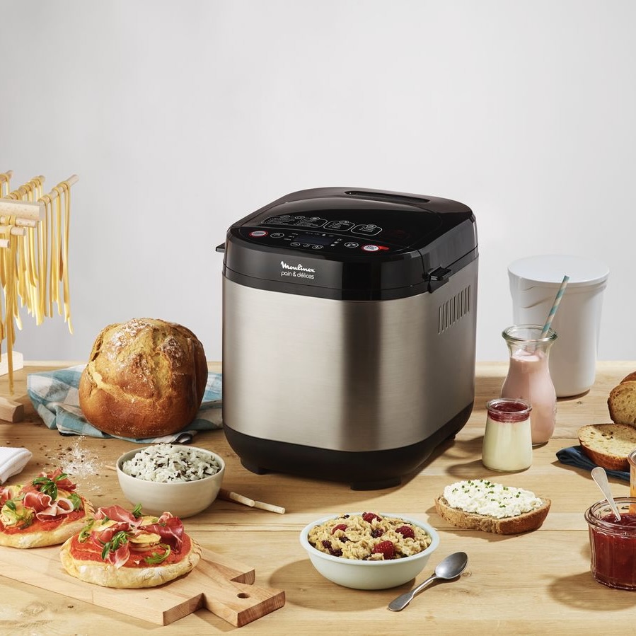 720W Bread Maker