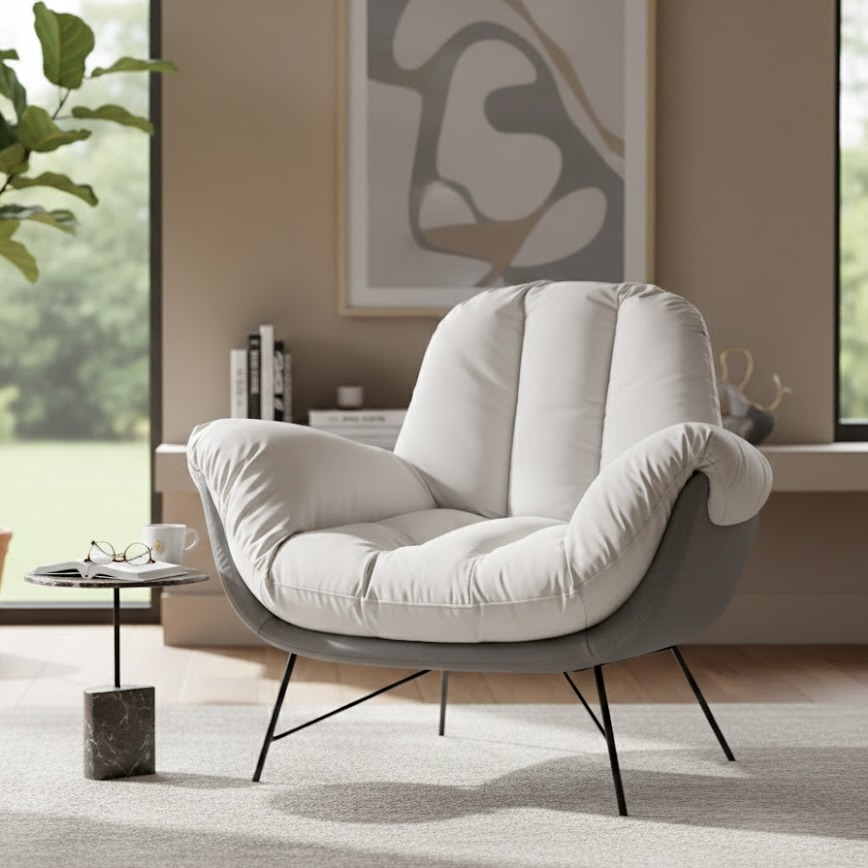 Clara Chic Lounge Chair