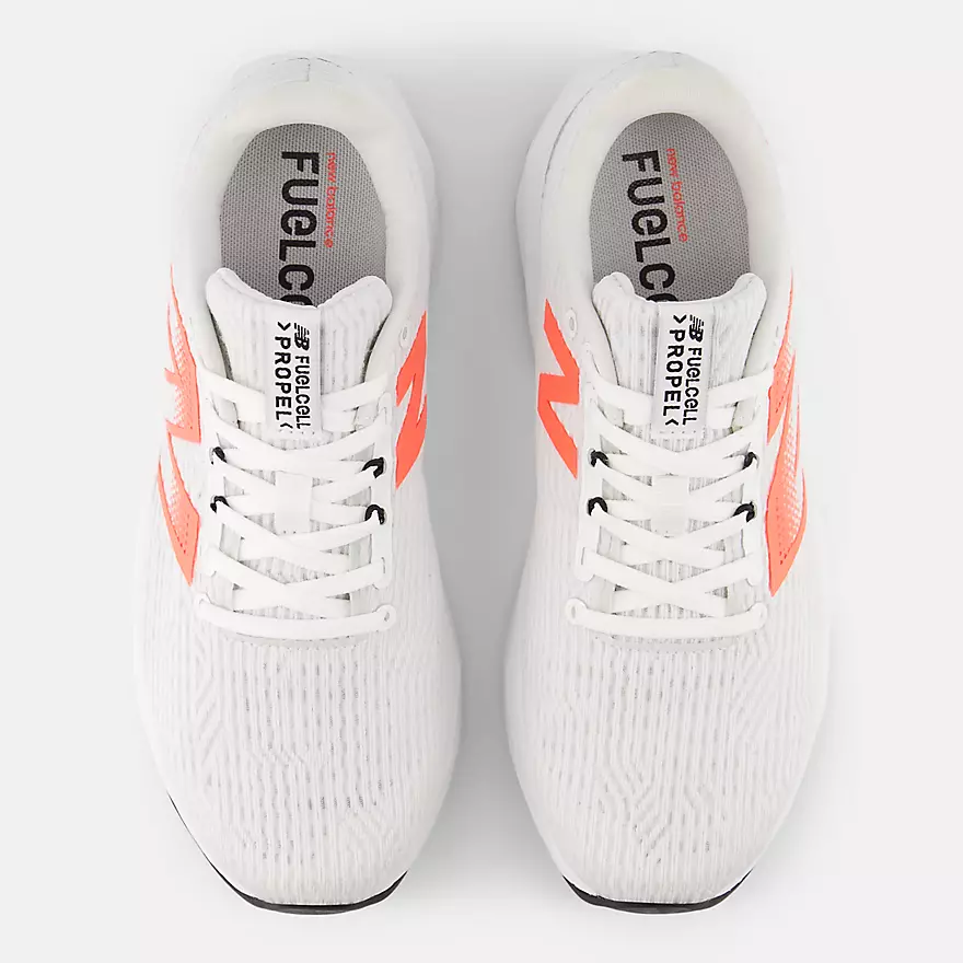 40% off on Men's or Ladies FuelCell Propelv5 Running Shoes