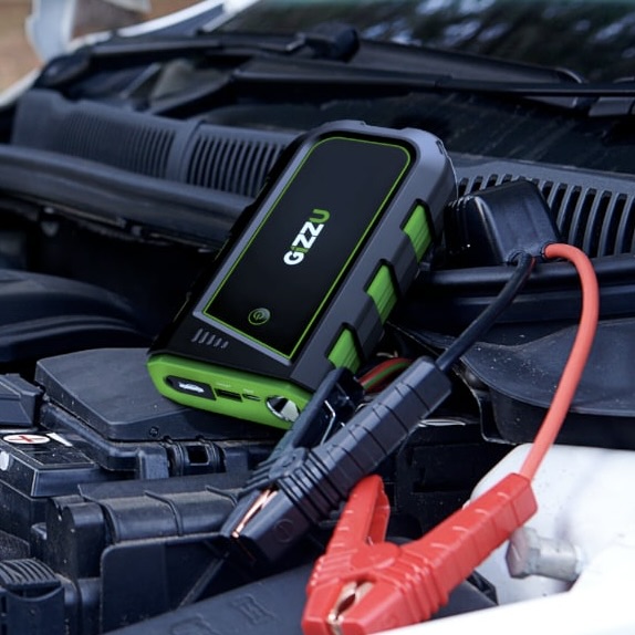 2000A 16000mAh Jump Starter in Black