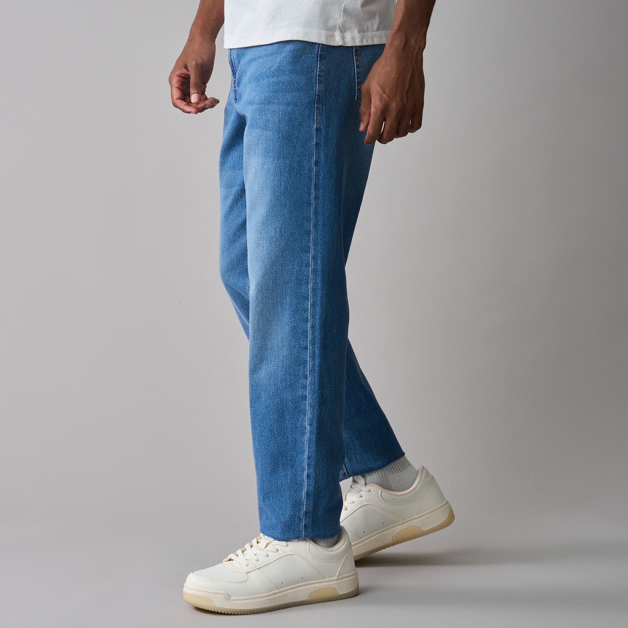 50% off on Men's Classic Loose Fit Denim Jeans | OneDayOnly