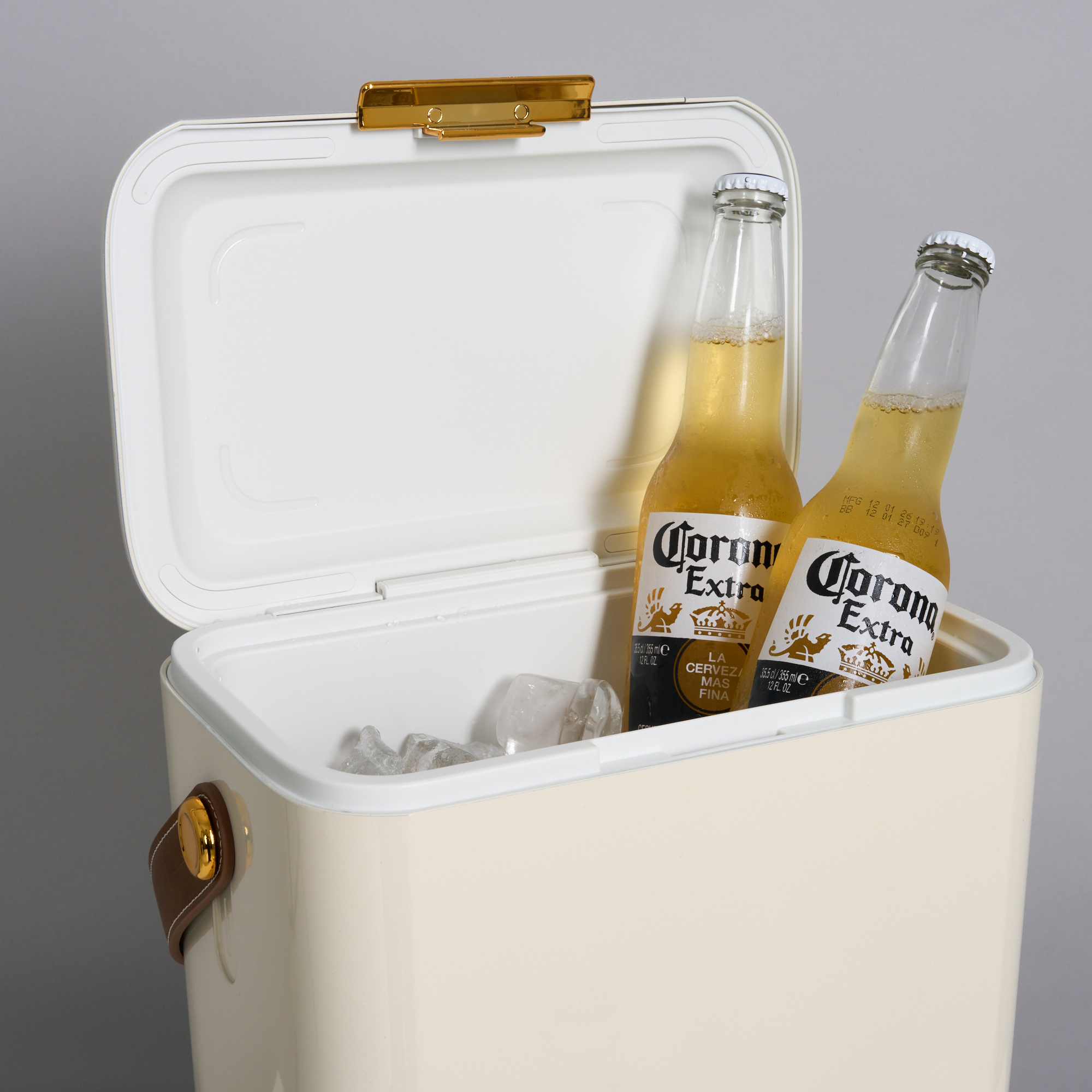 35% off on Urban Cool 10L Hardcase Cooler | OneDayOnly