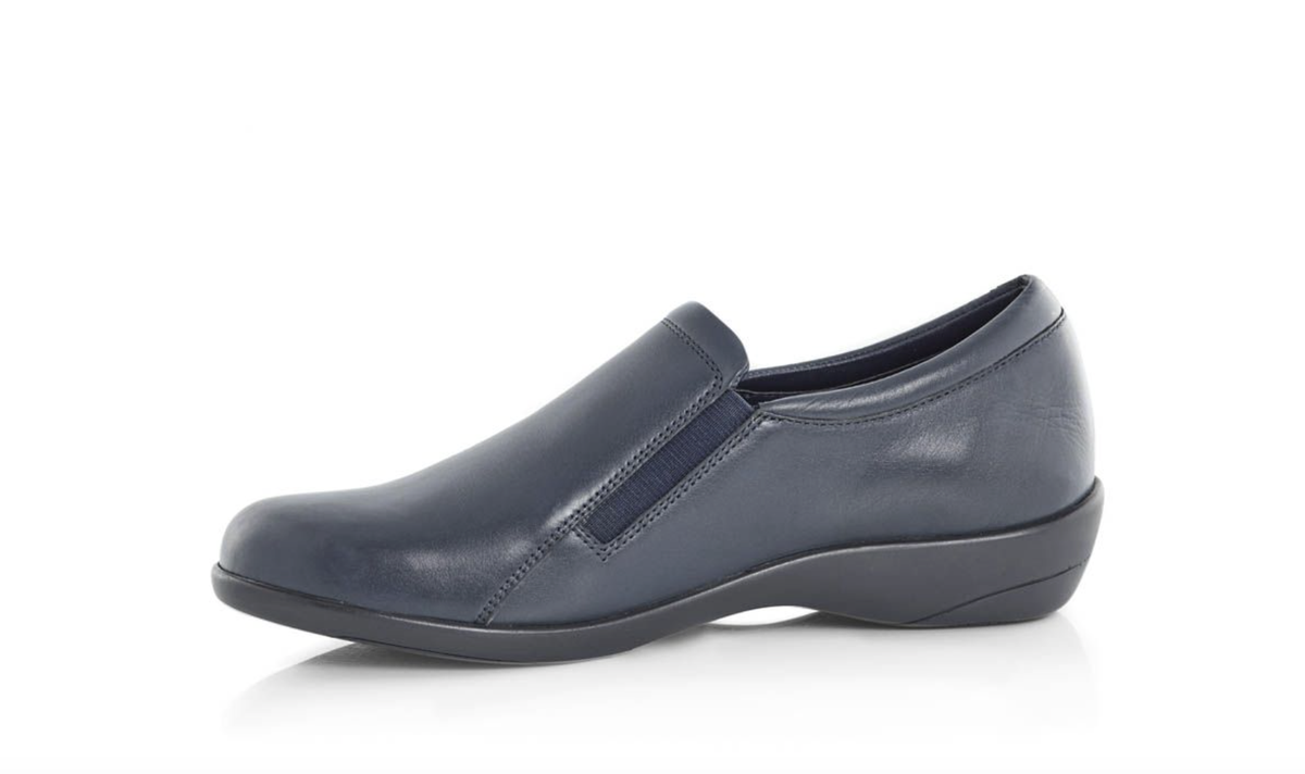 31% off on Ladies Leather Zip Up Shoes | OneDayOnly