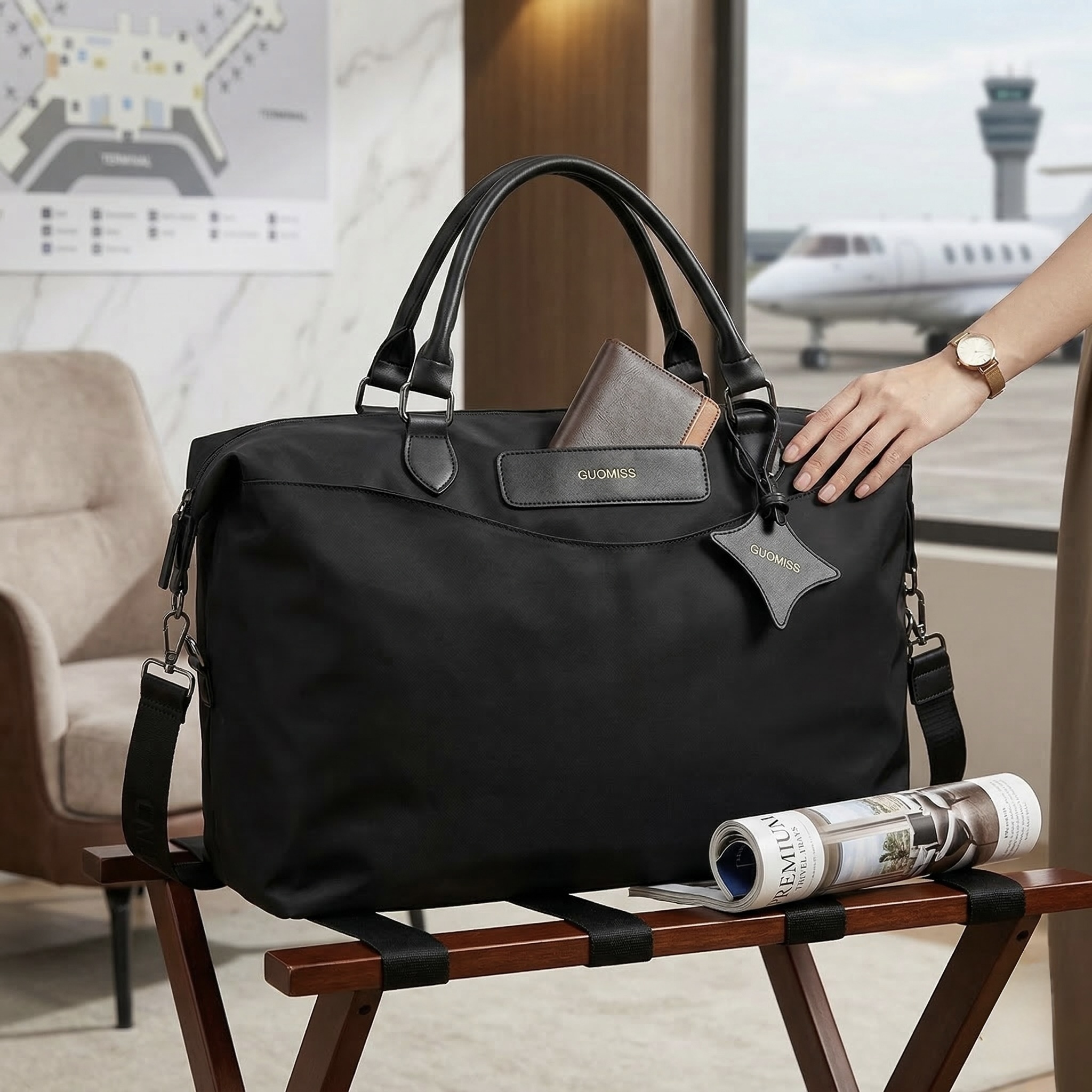 32L Boston Tote Bag with Luggage Sleeve