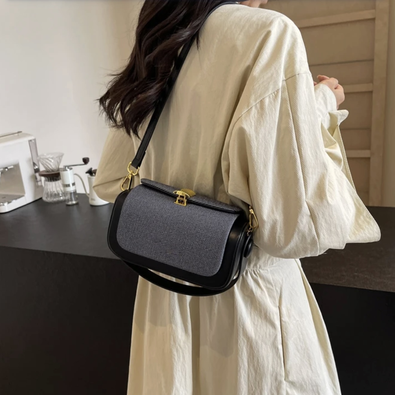 2-in-1 Crossbody Shoulder Bag and Clutch