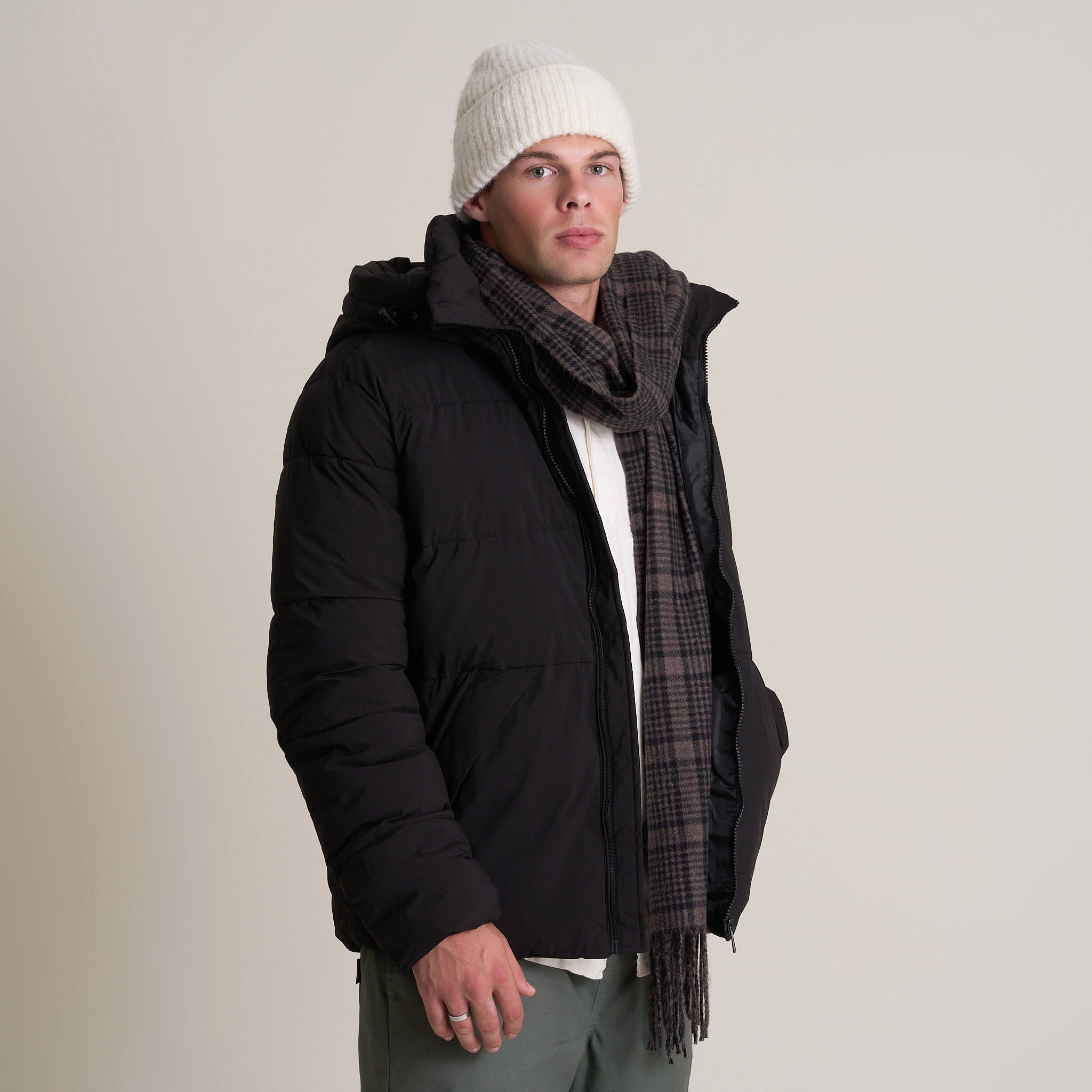 Men's Essential Puffer Jacket with Hood