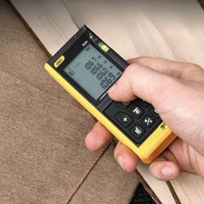 Laser Distance Measure with Level