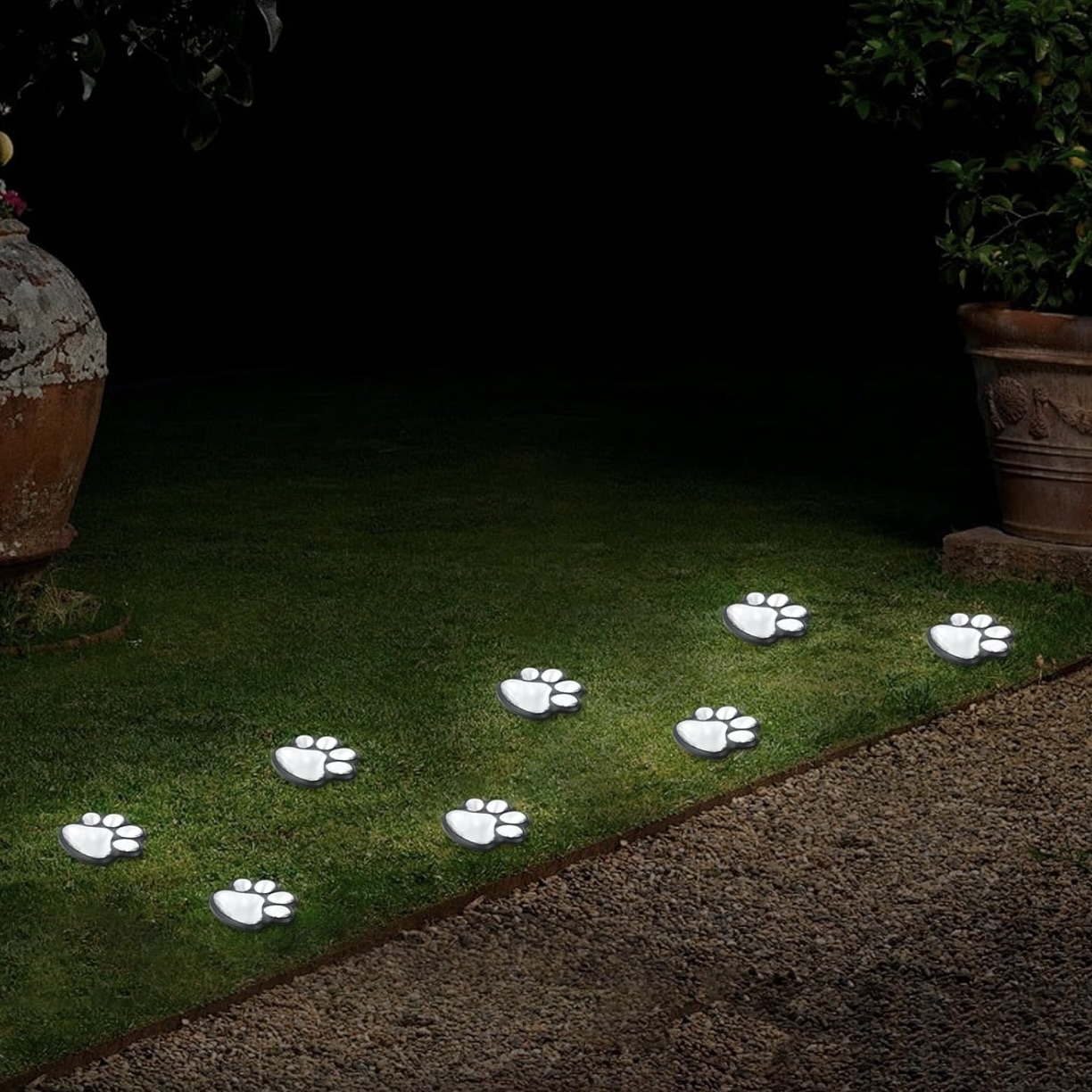 6x Wireless Solar-Powered Paw Print Lawn Lights