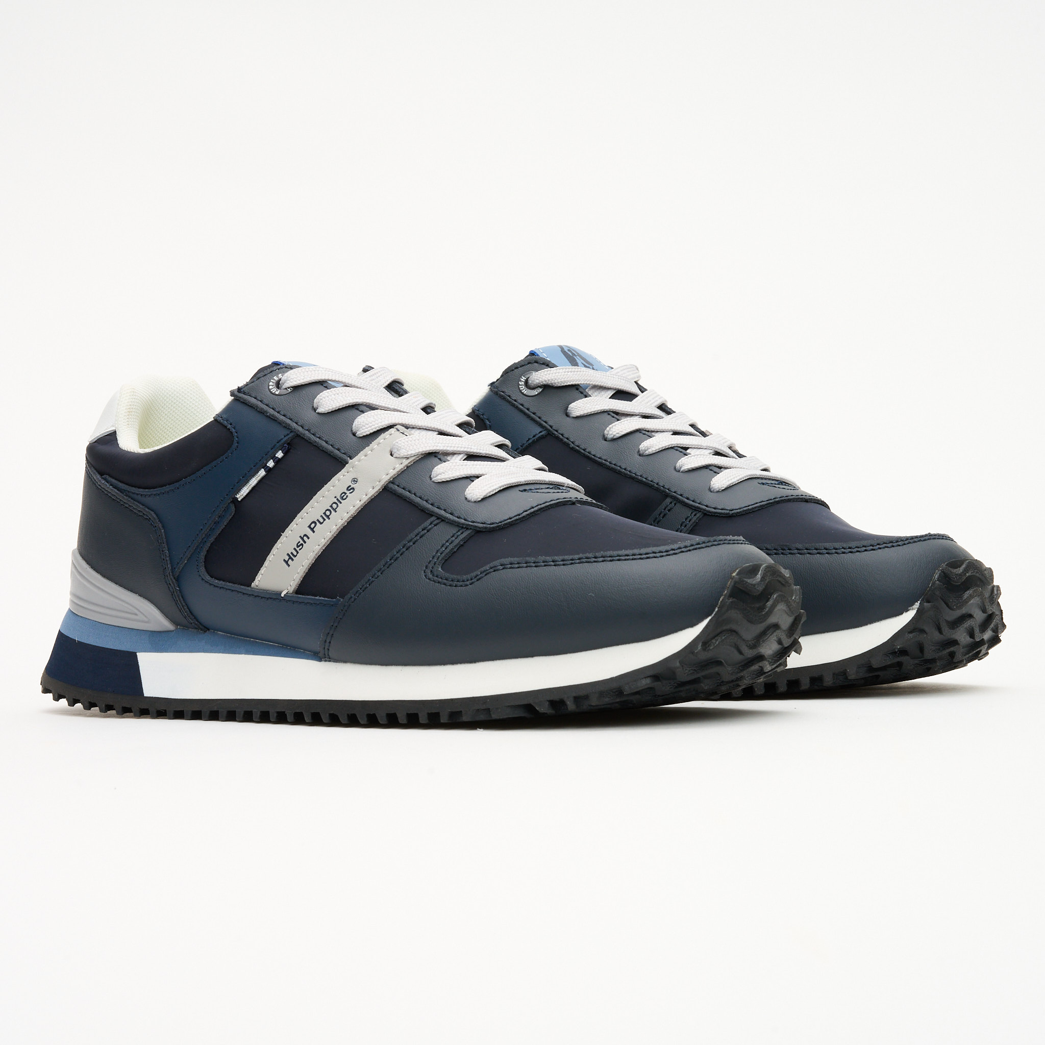 42% off on Men's Max Leather Sneakers | OneDayOnly