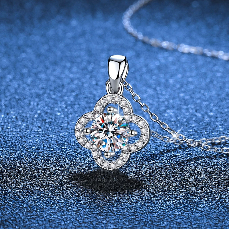 925 Sterling Silver 1ct Moissanite Blossom Necklace