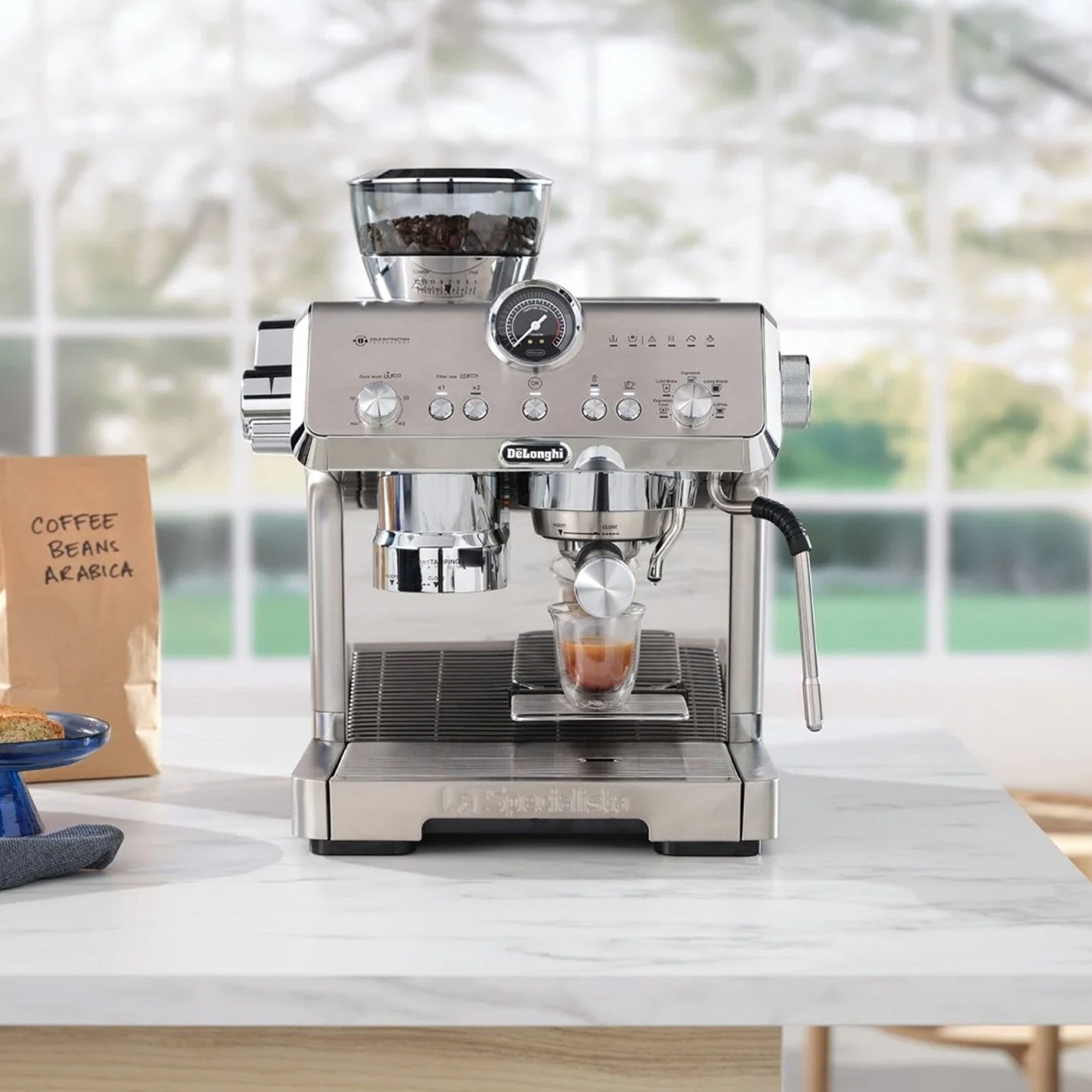 La Specialista Coffee Machine (Model: EC9555.M)