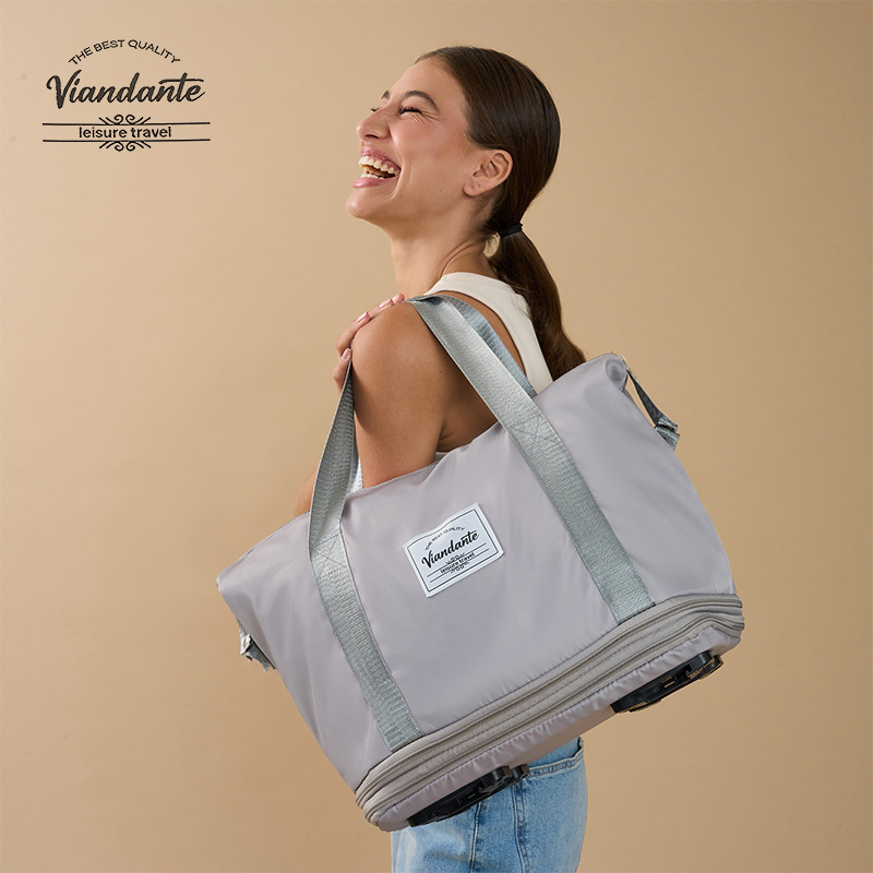 Expandable Duffel Bag with Removable Wheels