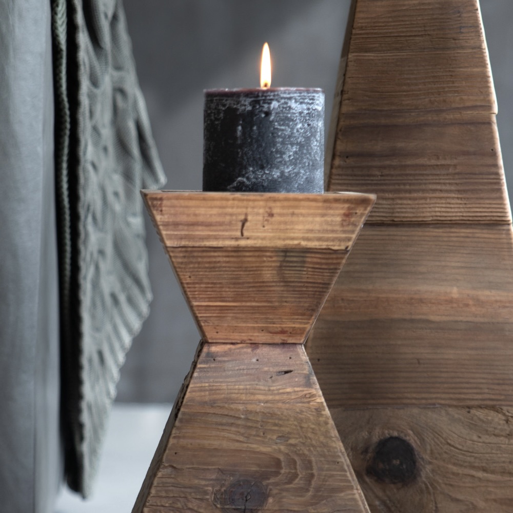 Volantis Rustic Candle Holder — R799 on OneDayOnly (was R1000)