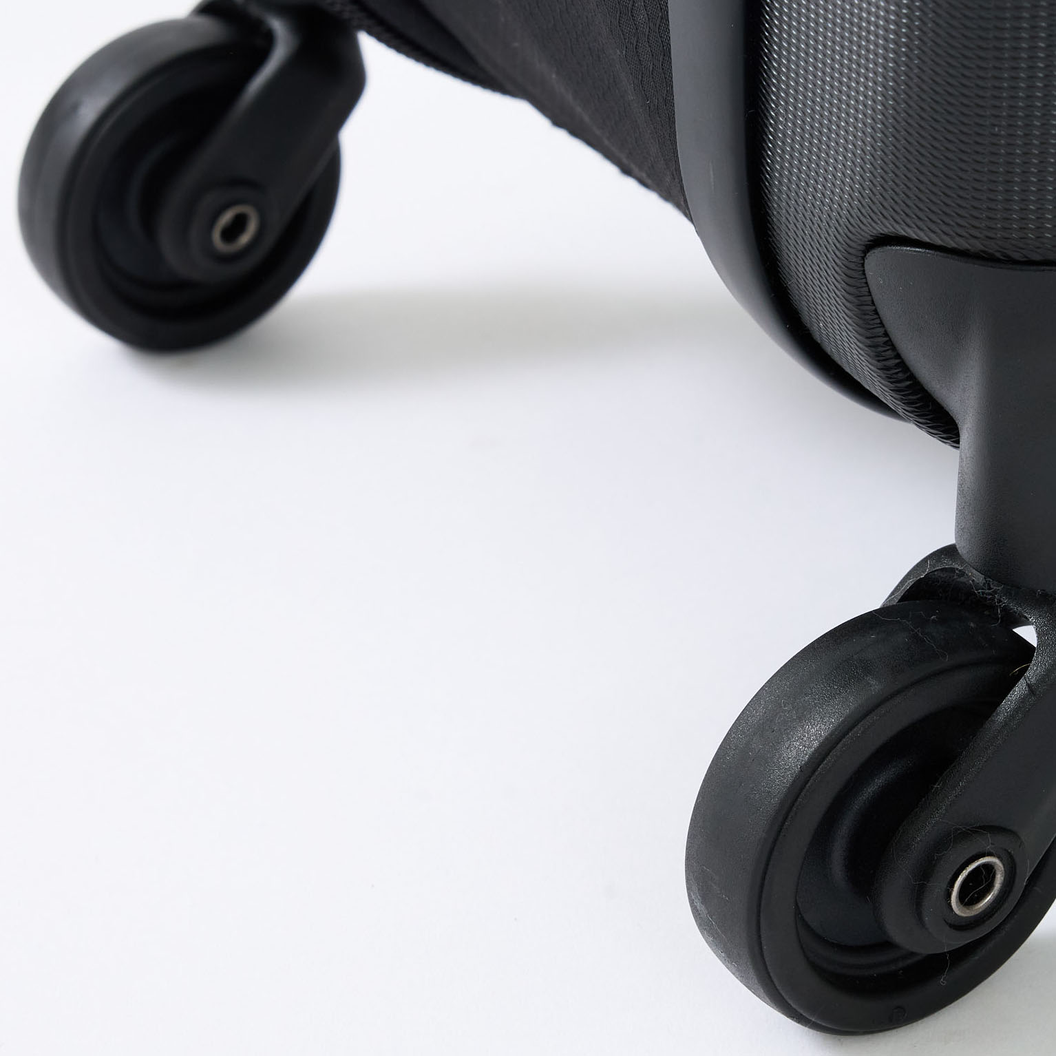 58% off on Expandable Cabin-Approved Suitcase | OneDayOnly