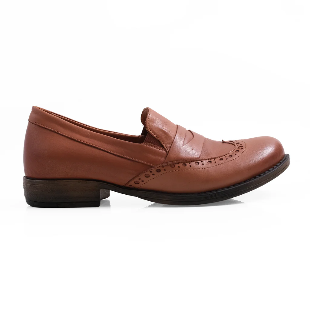Ladies Genuine Leather Mochi Moccasins