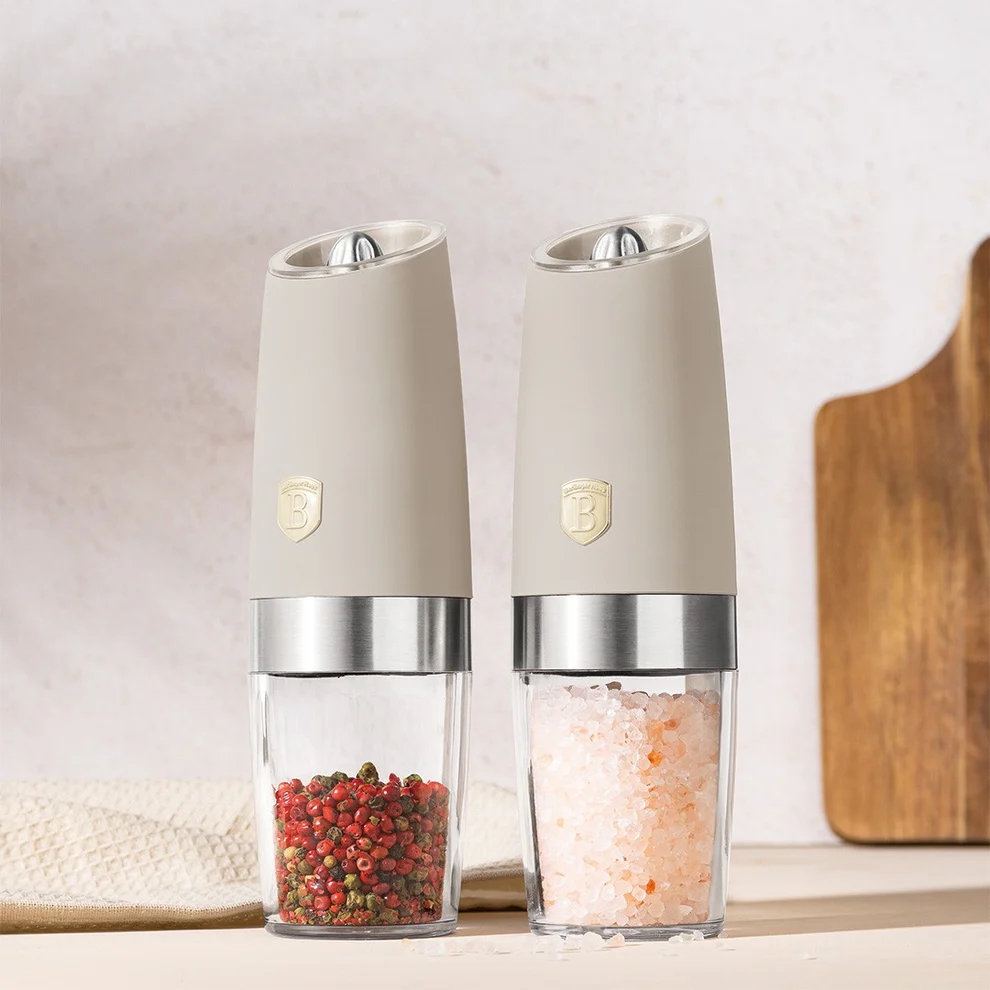Gravity Salt and Pepper Mill Set