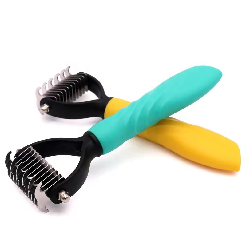 Pet Deshedding Comb