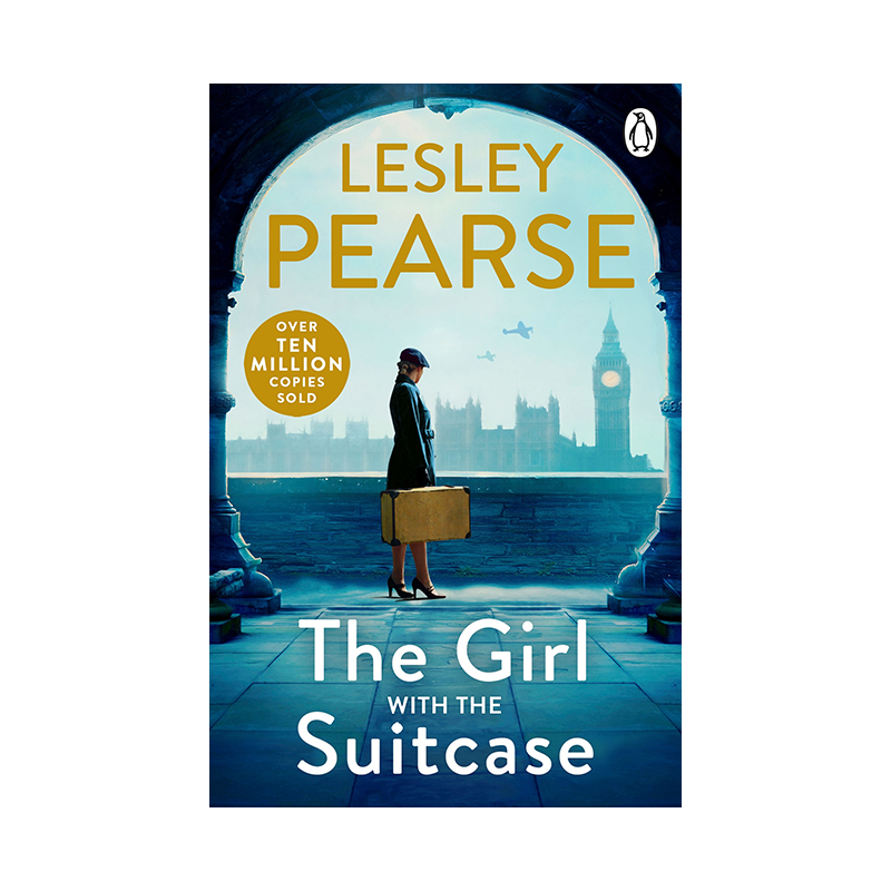The Girl with The Suitcase (Paperback)