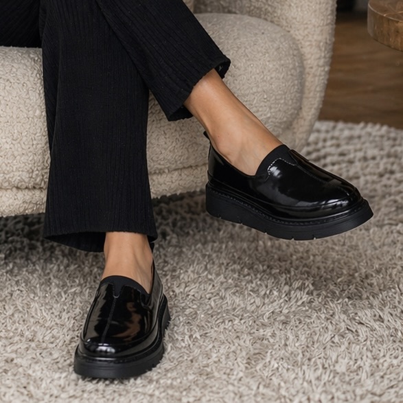Ladies Genuine Leather Gratitude Loafers
