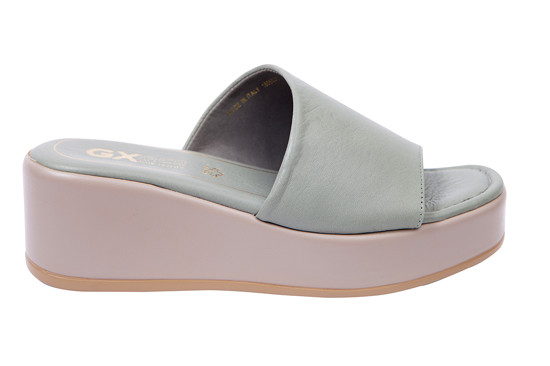 25% off on Ladies Leather Platform Sandal | OneDayOnly