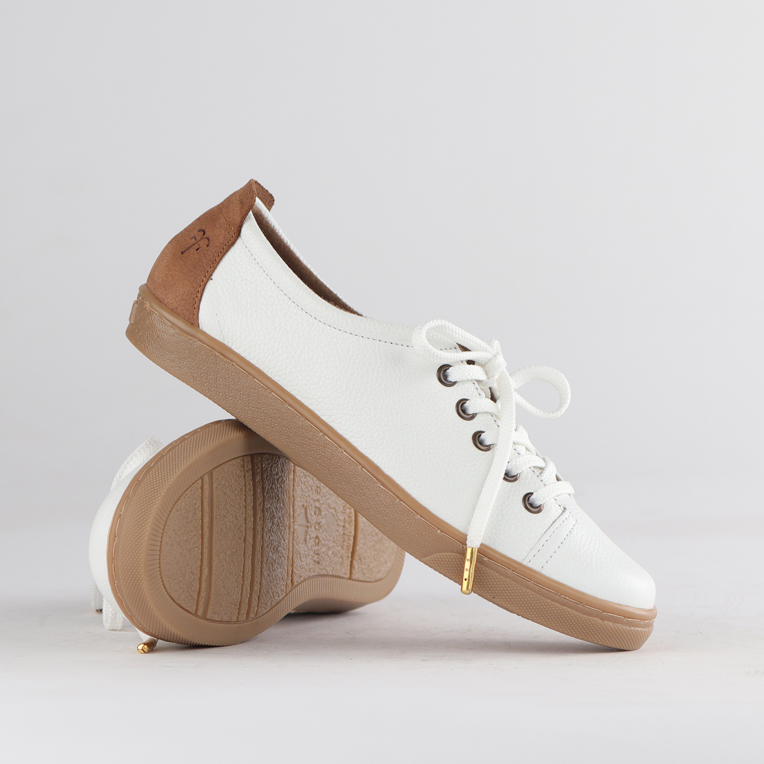 Ladies Genuine Leather Casual Sneakers