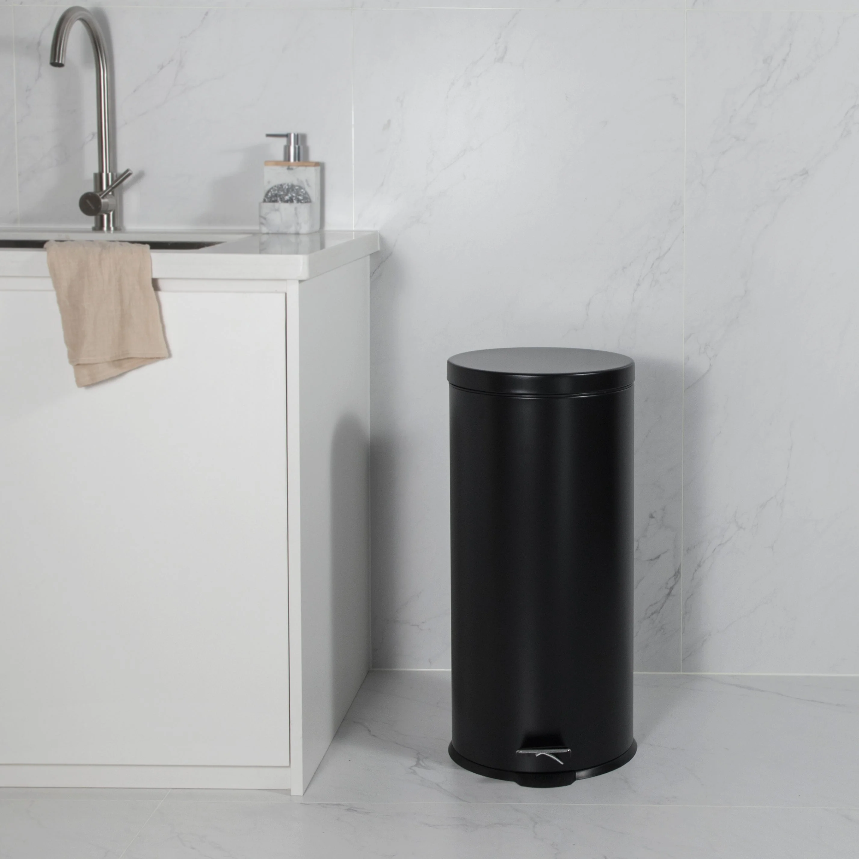 Casa 5L and 30L Steel Pedal Bin Set — R829 on OneDayOnly (was R1100)