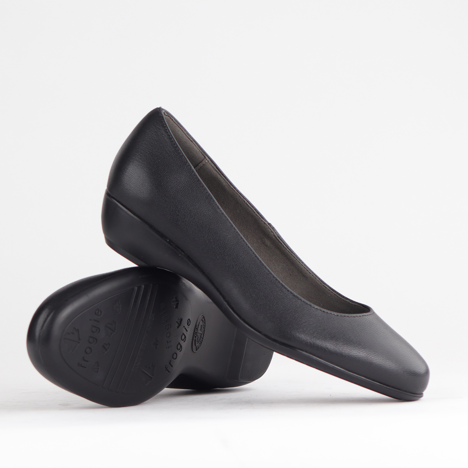 Ladies Genuine Leather Wider Fit Court Shoes
