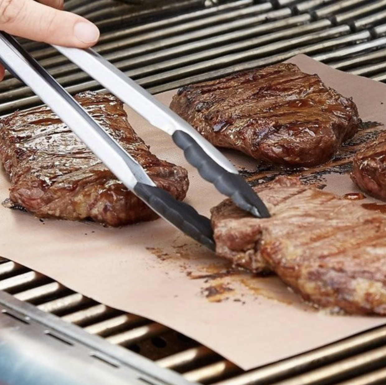 4x Reusable Teflon-Coated Grill and Bake Mats