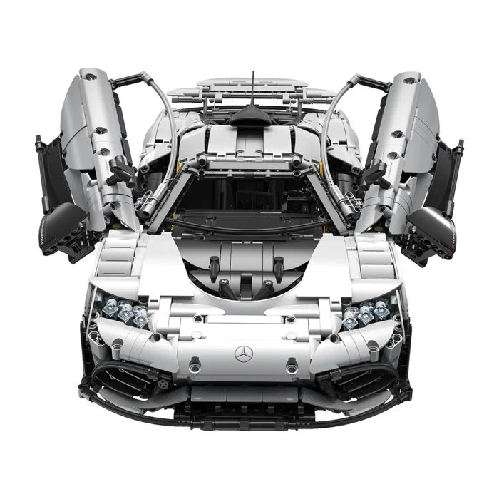 3295-Piece 1:8 Remote-Control Mercedes-AMG ONE Building Set