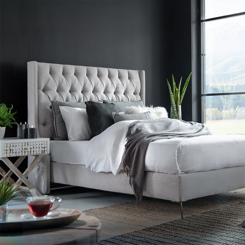 Wingback Diamond Tufted Bed