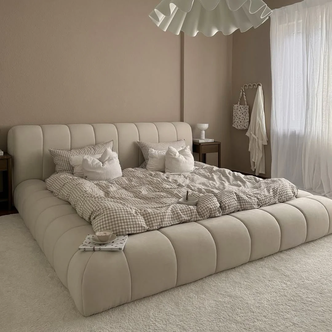 Teamo Headboard and Base