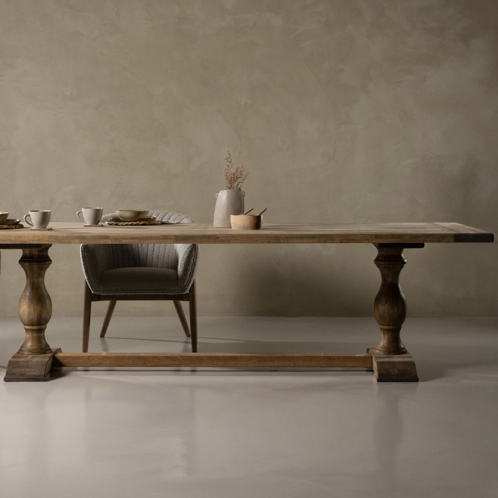2.8m Dining Table