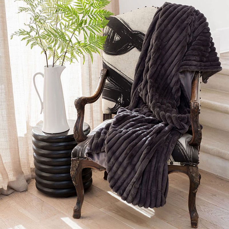 Decadence Fur Throw