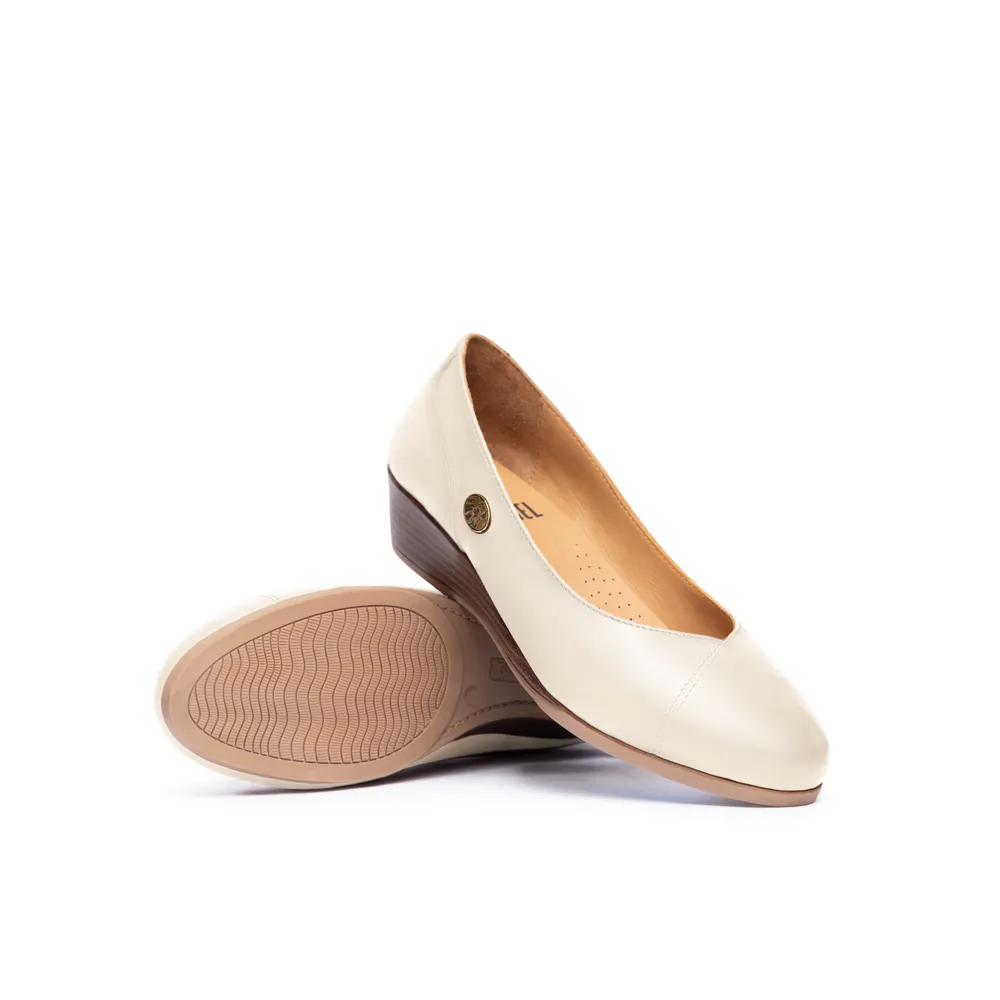 Ladies Genuine Leather Everywhere Pumps