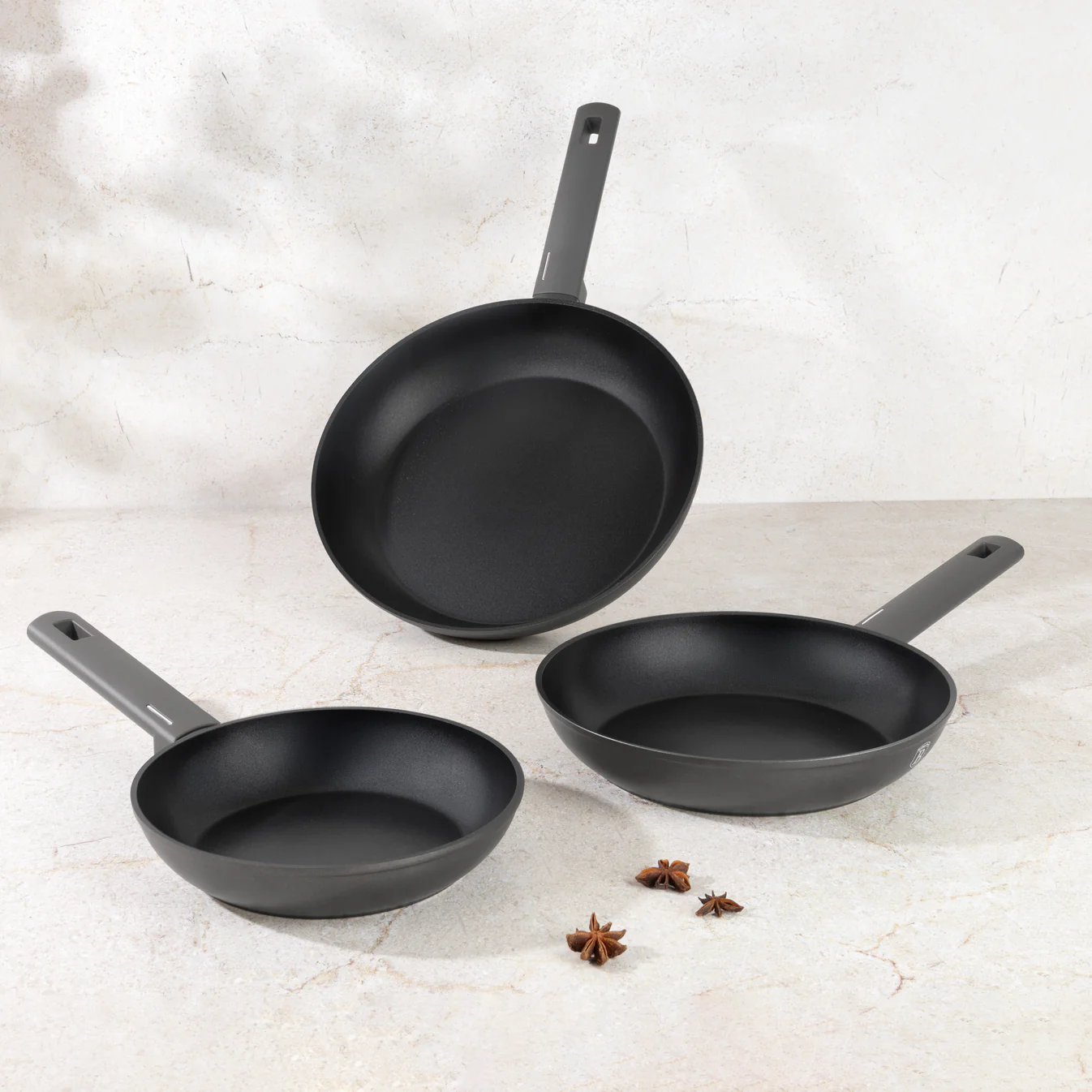 3-Piece Titan Pro Coating Frypan Set