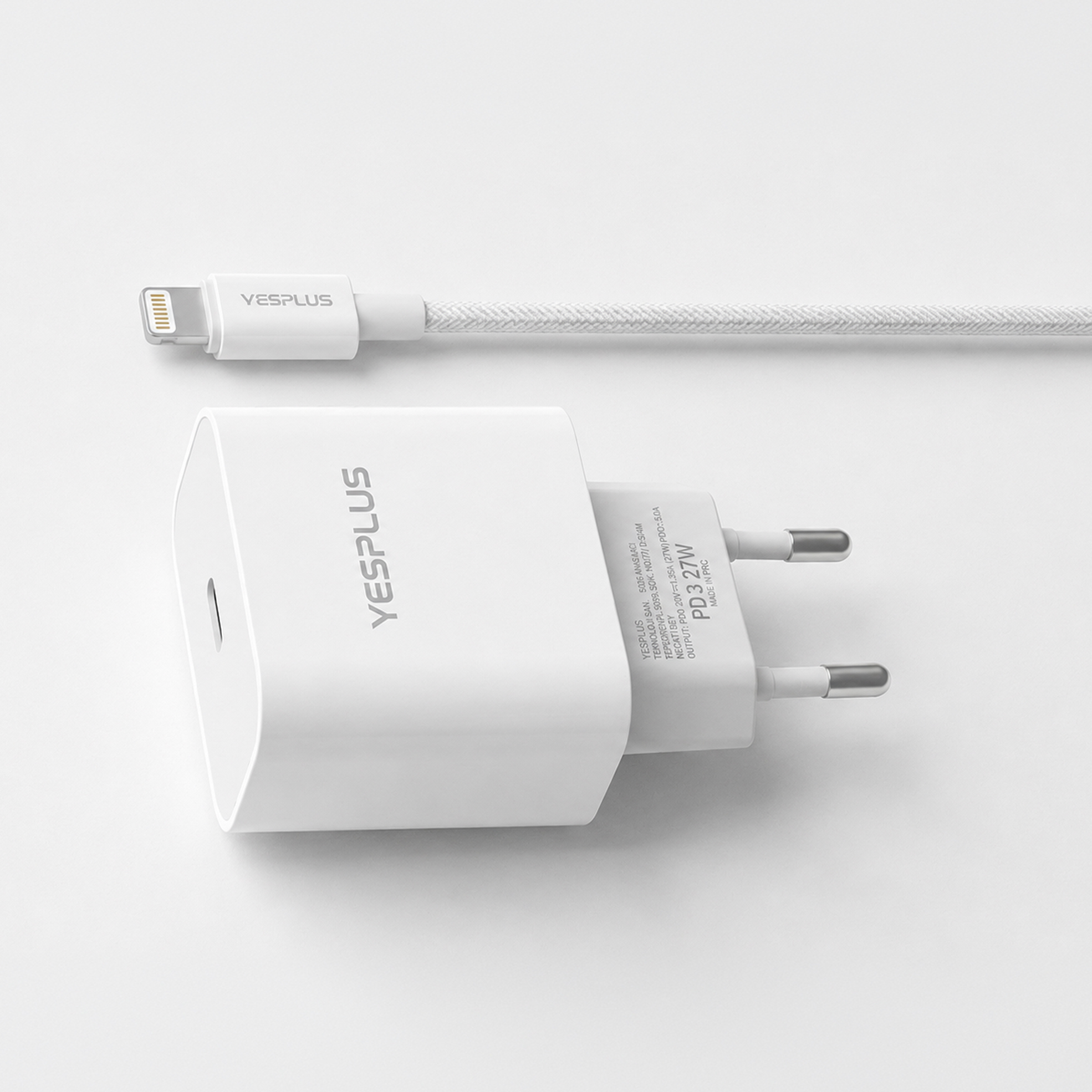 27W PD Fast Charging Blocks with Type C to Lightning Cable