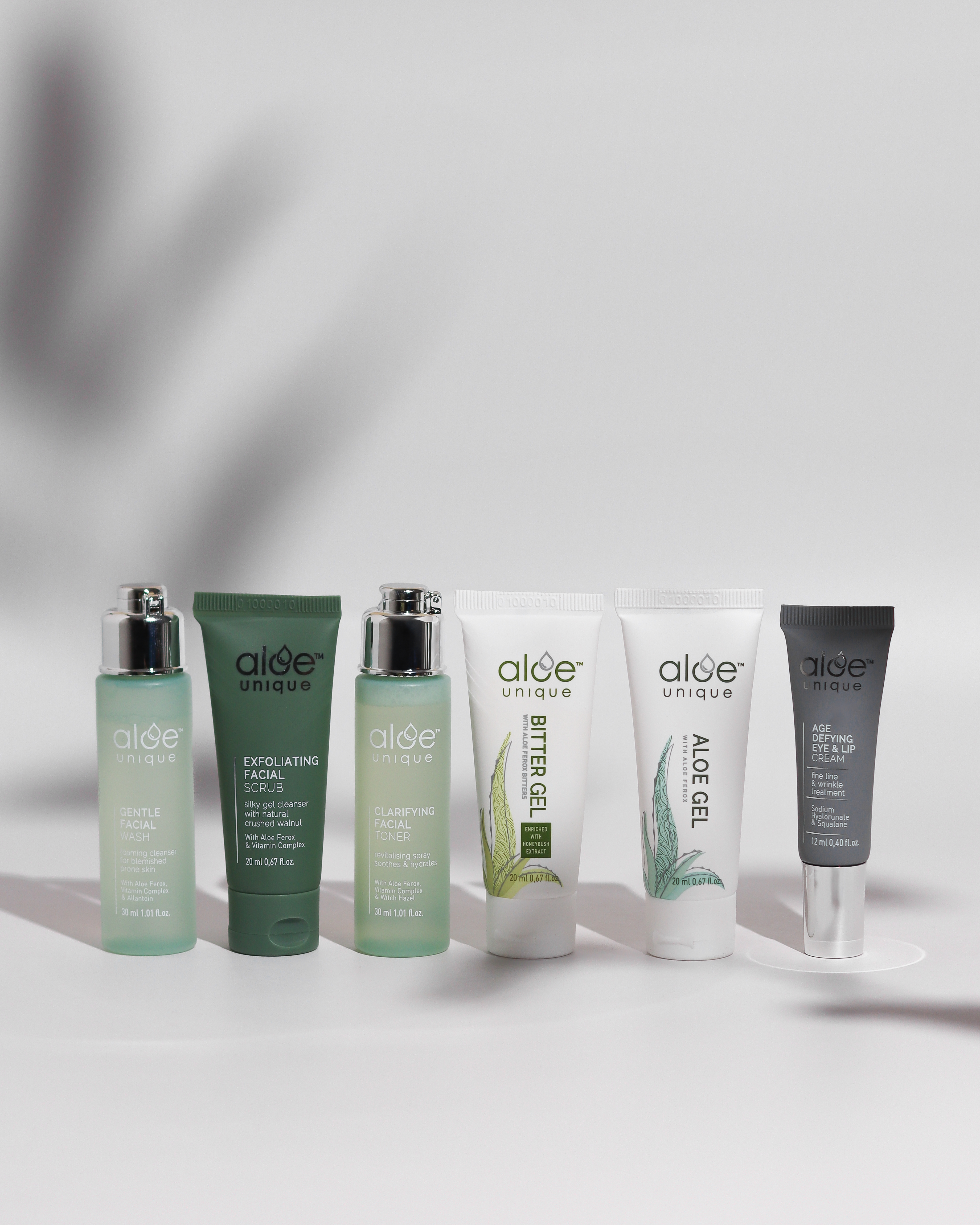 34% off on Aloe Unique Mini Acne Treatment Set | OneDayOnly