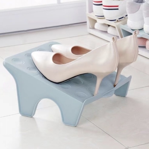 Double-Layer Space-Saving Shoe Organiser